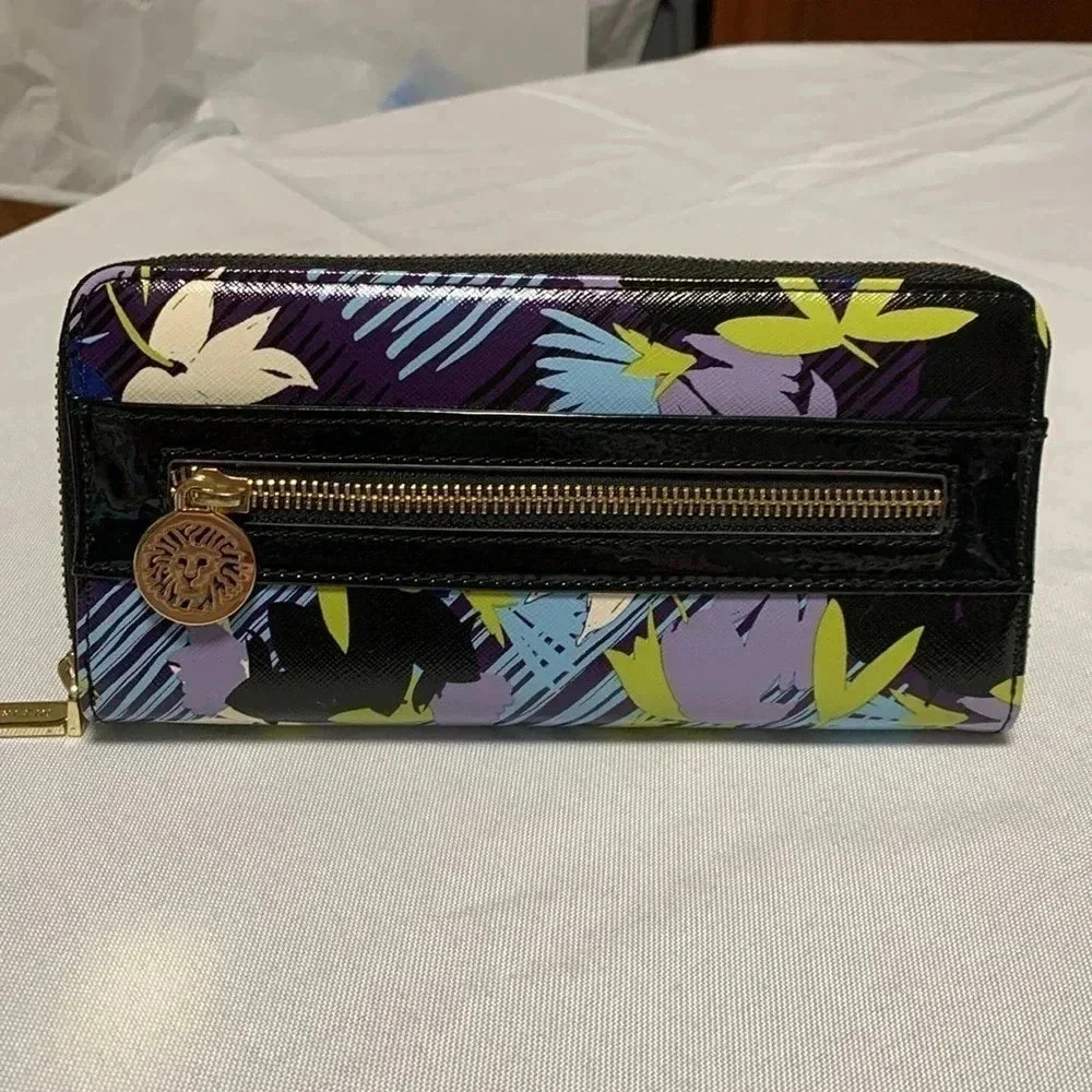 ANNE KLEIN Wallet, NWT. - Picture 2 of 6
